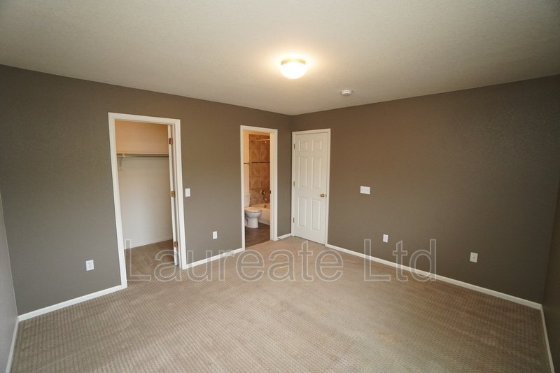 Newly Updated 2 Story Townhome in Centennial!! property image