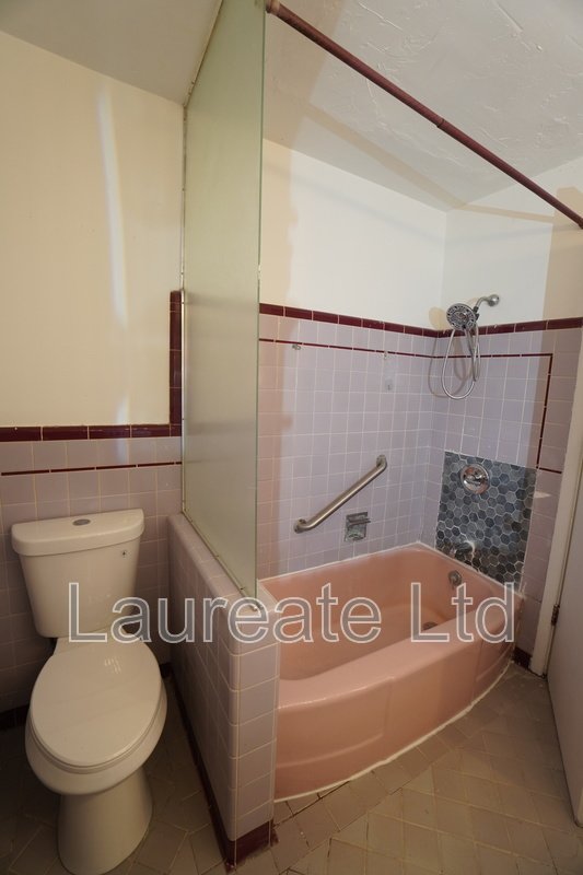 Spacious Ranch Home with Finished Basement in Aurora!! property image