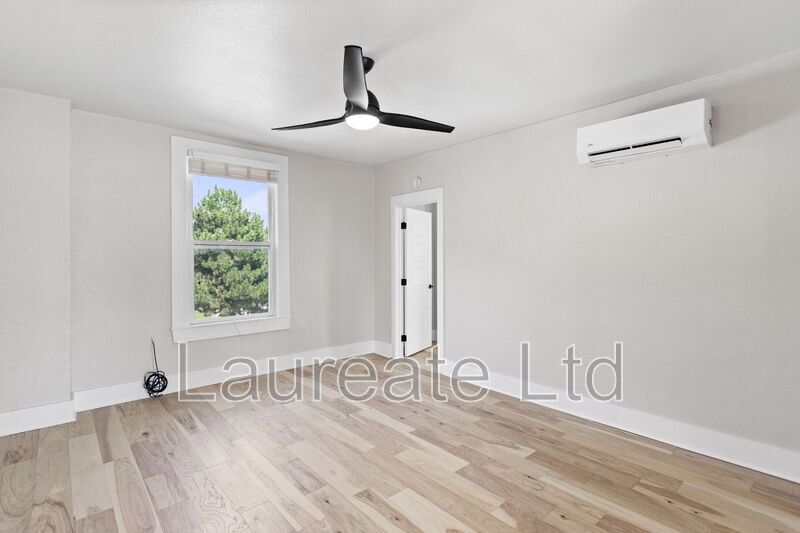 Meticulously renovated Historic Top Floor  Apartment in North Wash Park! property image