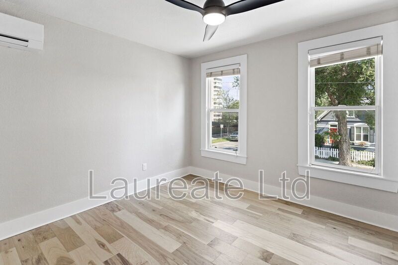 Meticulously renovated Historic Top Floor  Apartment in North Wash Park! property image