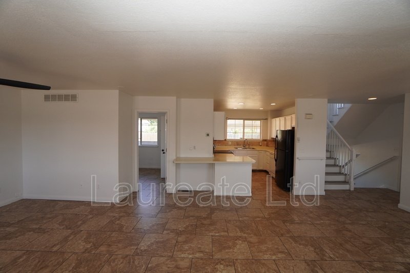 Spacious 6 Bedroom 3.5 bath 2 Story home with finished basement in Montbello!!! property image