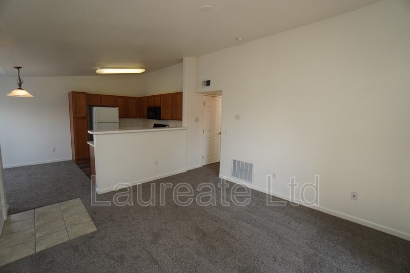 Private and Spacious 2 bed 2 Bath condo in SE Denver! property image