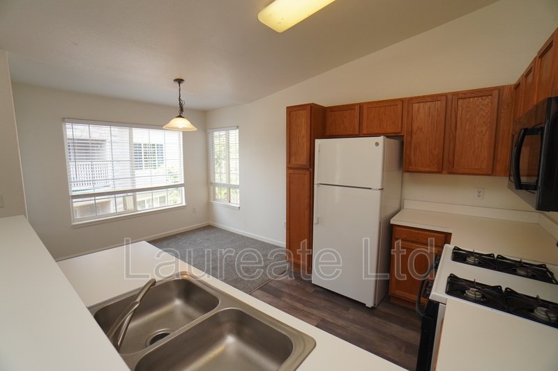 Private and Spacious 2 bed 2 Bath condo in SE Denver! property image