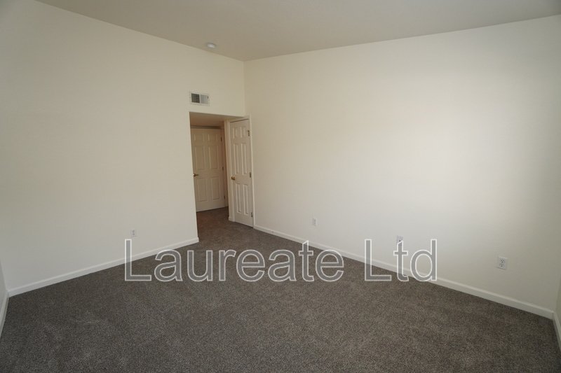Private and Spacious 2 bed 2 Bath condo in SE Denver! property image
