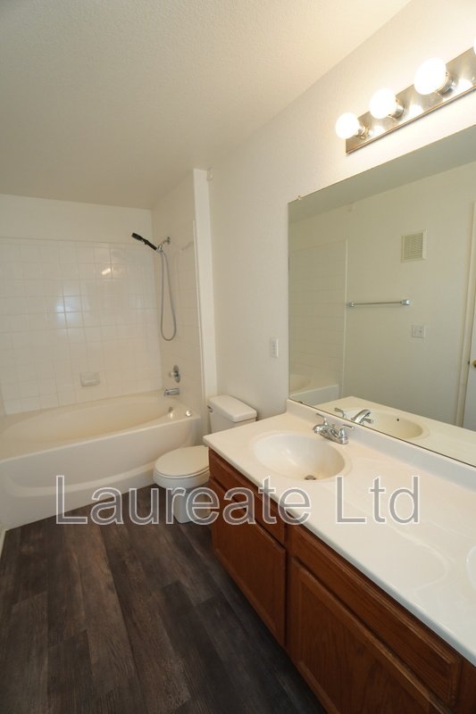 Private and Spacious 2 bed 2 Bath condo in SE Denver! property image