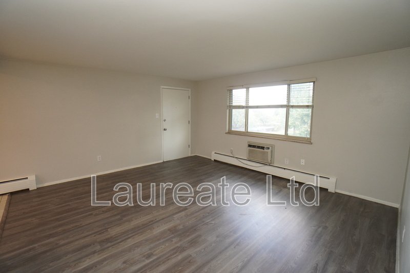 Bright and Open 2 bedroom Upper Unit in Lakewood!! property image