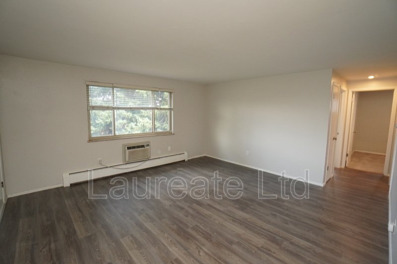 Bright and Open 2 bedroom Upper Unit in Lakewood!! property image
