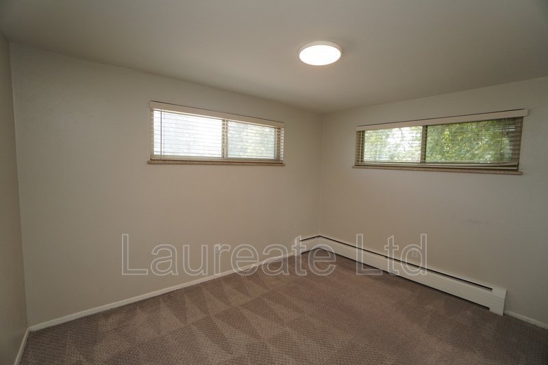 Bright and Open 2 bedroom Upper Unit in Lakewood!! property image