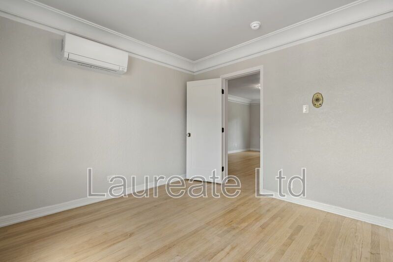 Meticulously renovated 2bd 2Ba units in Historic La Rue building in Heart of Congress Park!!! property image