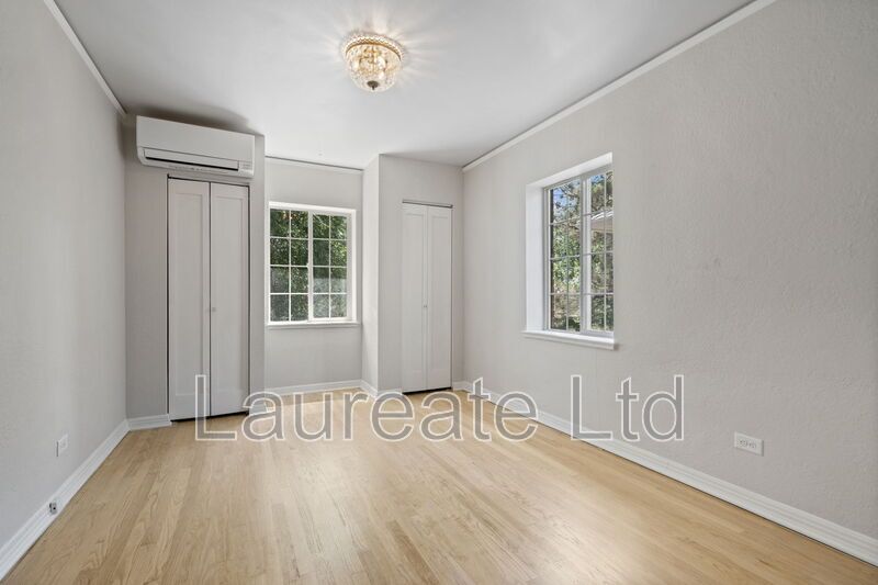 Meticulously renovated 2bd 2Ba units in Historic La Rue building in Heart of Congress Park!!! property image