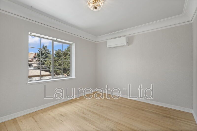 Meticulously renovated 2bd 2Ba units in Historic La Rue building in Heart of Congress Park!!! property image