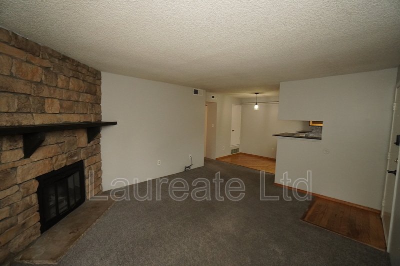 Spacious Top Floor 2 Bd 2 Ba End Unit Minutes to DTC!! property image