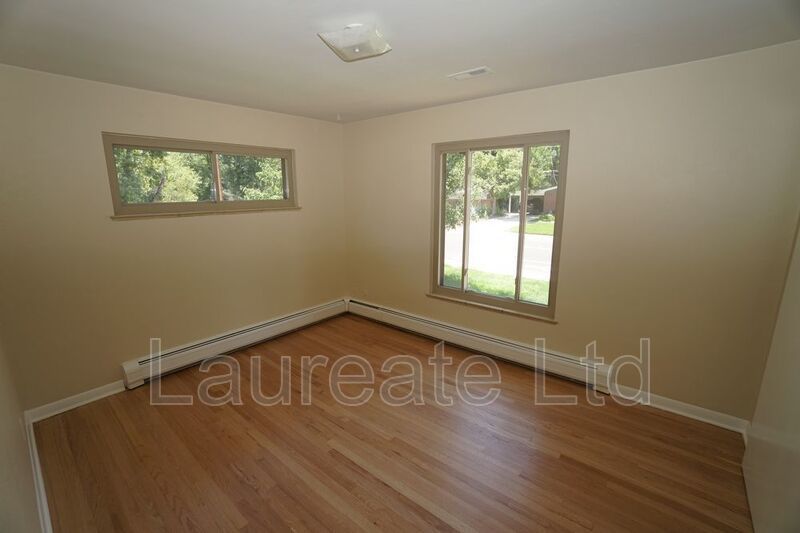 Charming 4 Bedroom Ranch minutes to Downtown Littleton property image