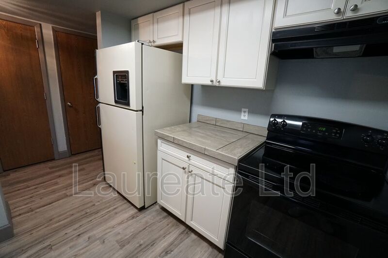 Cozy 2 Bedroom condo in Littleton! Must See! property image