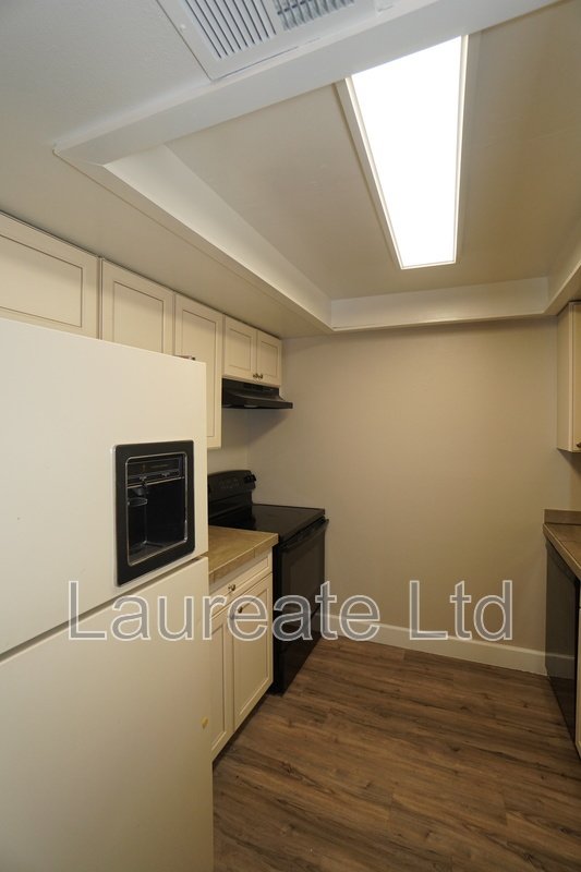 Cozy 2 Bedroom condo in Littleton! Must See! property image