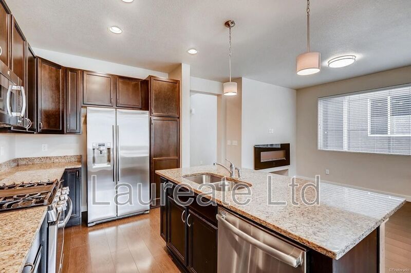 Stunning and Spacious 3bd Townhome in Midtown Denver!! property image