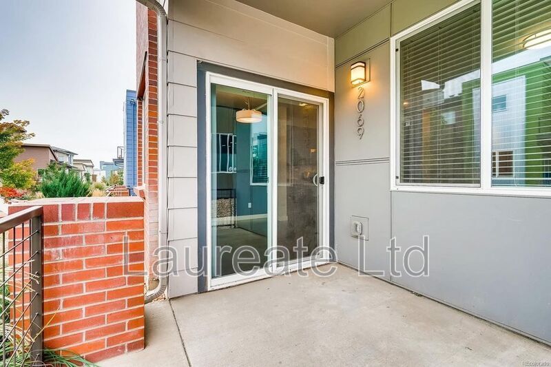 Stunning and Spacious 3bd Townhome in Midtown Denver!! property image