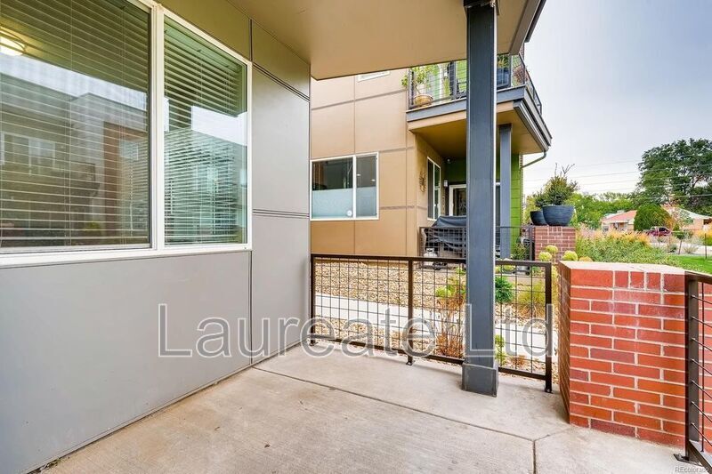 Stunning and Spacious 3bd Townhome in Midtown Denver!! property image