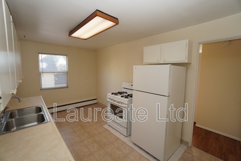 Bright and beautiful 1 bedroom Minutes to City Park! property image