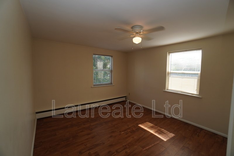 Bright and beautiful 1 bedroom Minutes to City Park! property image