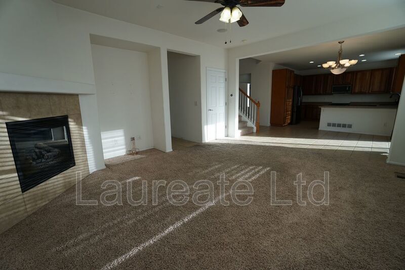 Stunning 5 Bedroom 3.5 Bathroom in Southlawn Reunion! property image