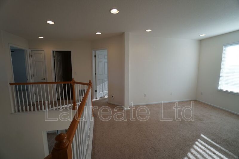 Stunning 5 Bedroom 3.5 Bathroom in Southlawn Reunion! property image