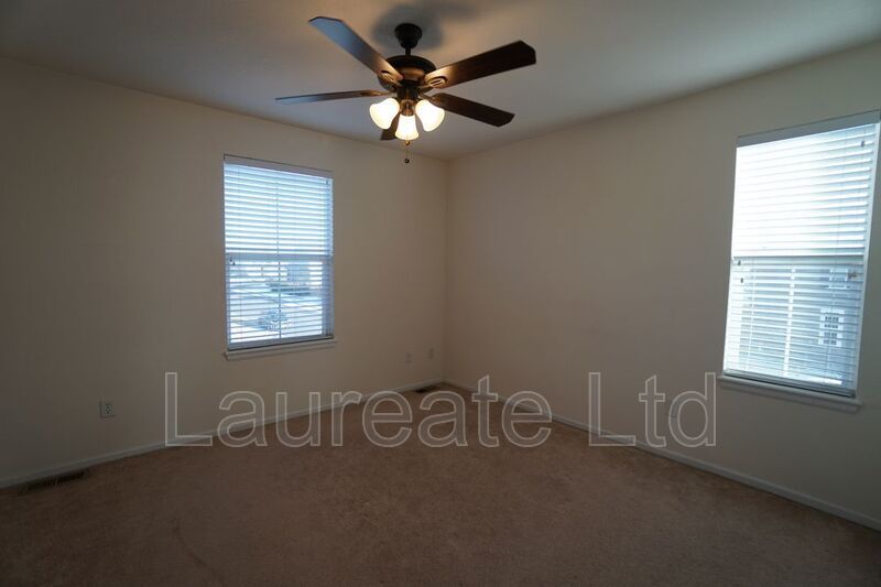 Stunning 5 Bedroom 3.5 Bathroom in Southlawn Reunion! property image