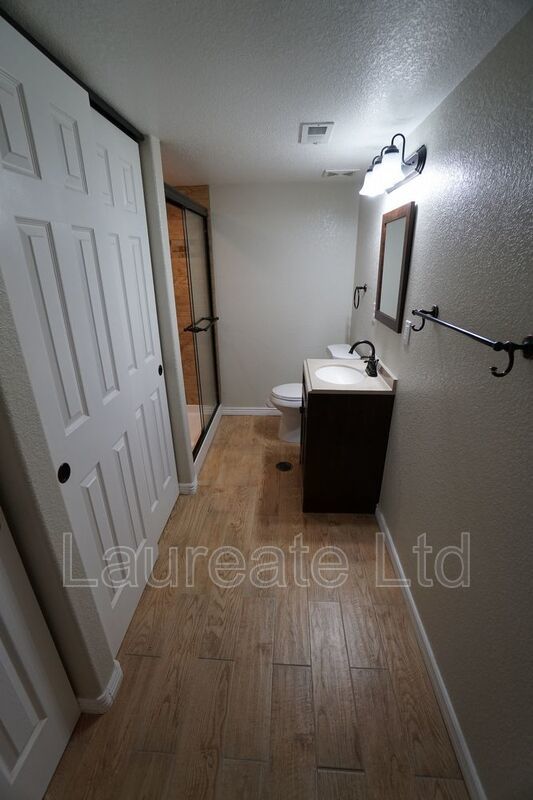 Stunning 5 Bedroom 3.5 Bathroom in Southlawn Reunion! property image