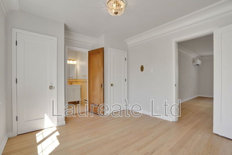 MOVE-IN SPECIAL!!!Meticulously renovated 2bd 2Ba units in Historic La Rue building in Heart of Congress Park!!! property image