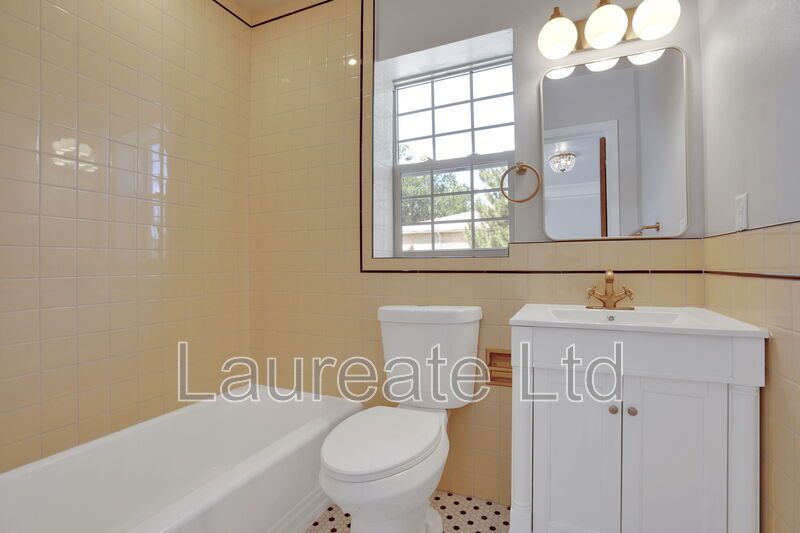 MOVE-IN SPECIAL!!!Meticulously renovated 2bd 2Ba units in Historic La Rue building in Heart of Congress Park!!! property image