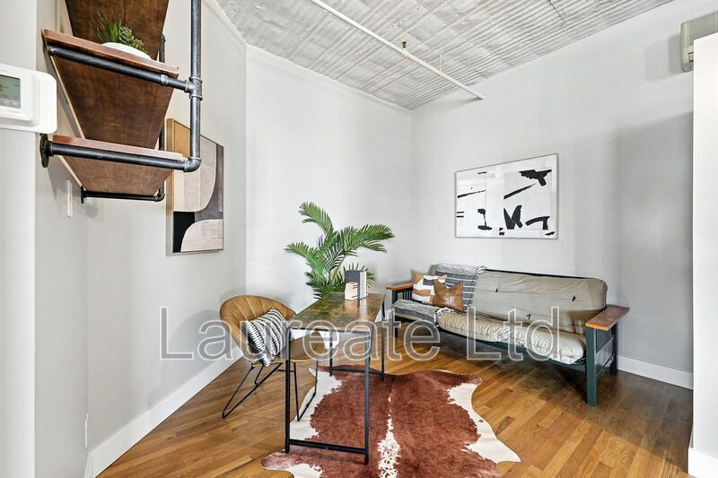 Stunning Updated Loft in the Heart of Downtown Denver!! property image