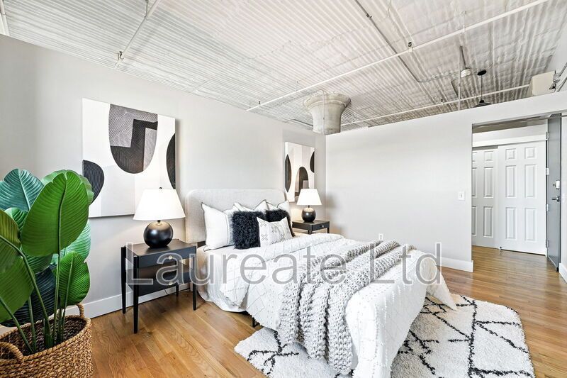 Stunning Updated Loft in the Heart of Downtown Denver!! property image