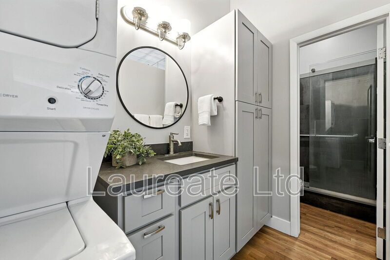 Stunning Updated Loft in the Heart of Downtown Denver!! property image