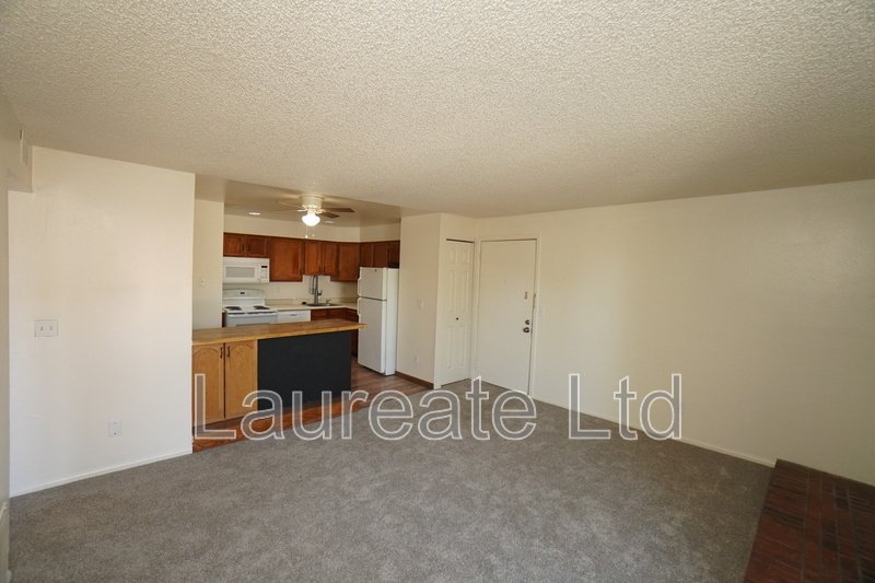 Cozy 2nd floor 2 Bedroom condo in Littleton! Must See! property image