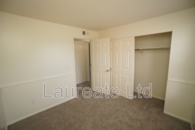 Cozy 2nd floor 2 Bedroom condo in Littleton! Must See! property image