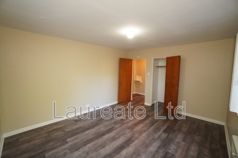 Charming and spacious 2 Bedroom in Cherry Creek North - Tons of Character property image