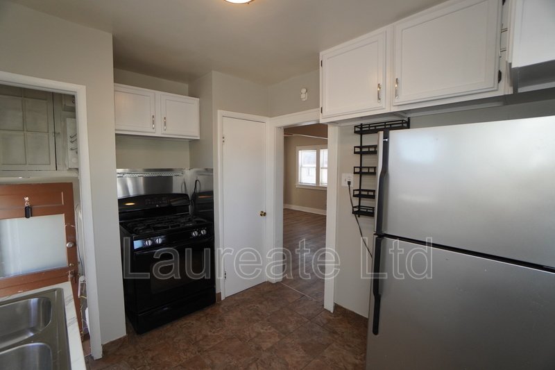 Private and Spacious 2+Bd 2Ba Single Family Home Minutes to Downtown Englewood! property image