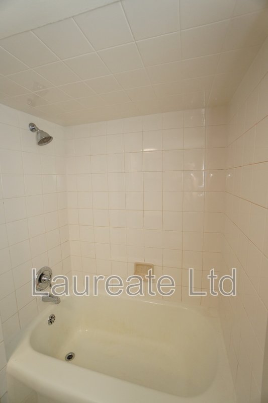 Private and Spacious 2+Bd 2Ba Single Family Home Minutes to Downtown Englewood! property image
