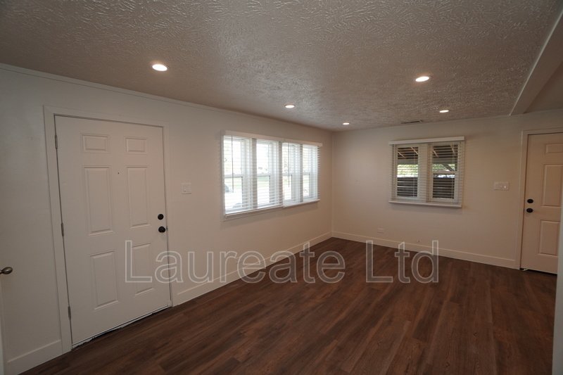 Cozy 2 Bedroom Single Family home in Sheridan!! property image