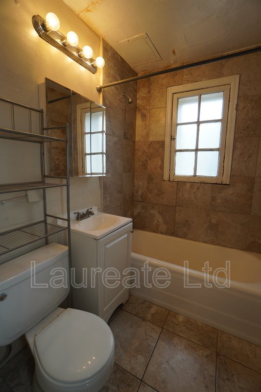 Bright historic unit in the Heart of Capitol Hill!! property image