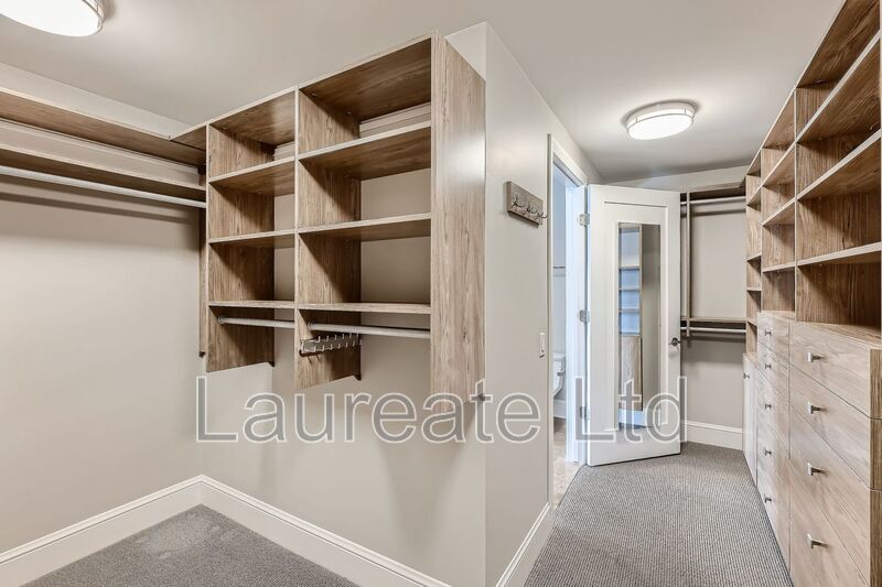 Stunning 2 Bedroom 10th Floor Condo with Western Views in Greenwood Village!! property image