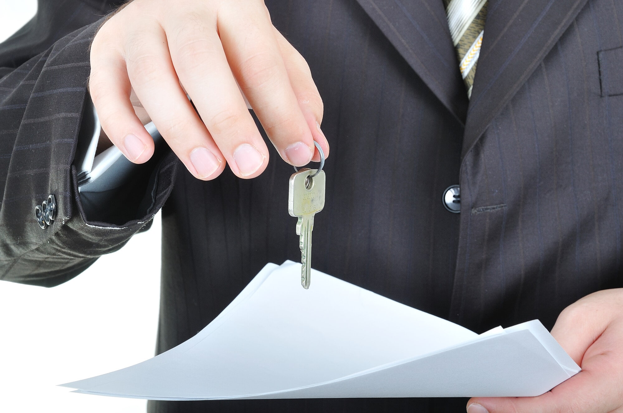 How Early Should You Collect Lease Renewals in Denver?